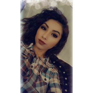 Meet your Posher, Lupe